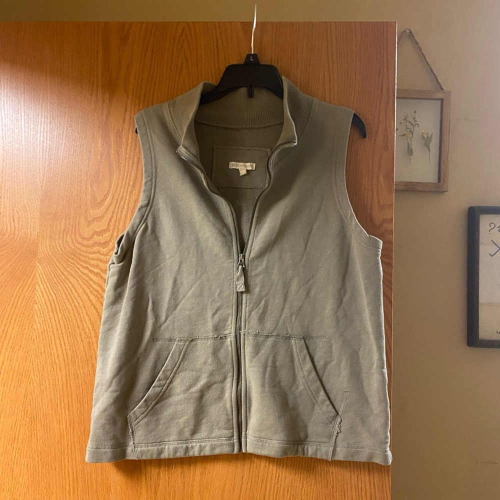 Eileen Fisher Zip Up Sweater Vest